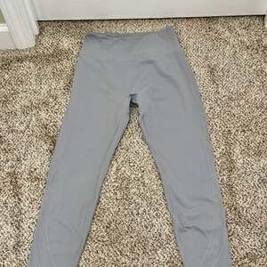 Aura Ultra-High Rise Legging - Smoke – ,